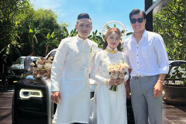 Vợ chồng Công Phượng, Bùi Tiến Dũng và dàn cầu thủ dự đám cưới Võ Huy Toàn