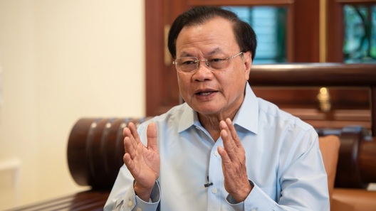 Ông Phạm Quang Nghị cắt nghĩa vì sao Hà Nội "quay lưng" với sông Hồng