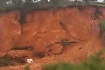 Đất đá đổ ập xuống nhà dân ở Lâm Đồng, 2 người thương vong