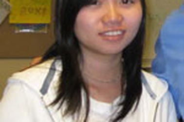 Nữ sinh gốc Việt nhận học bổng 200.000 USD