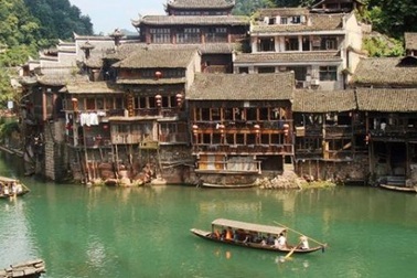 Xuyên không về quá khứ tại những thị trấn cổ đẹp nhất Trung Quốc