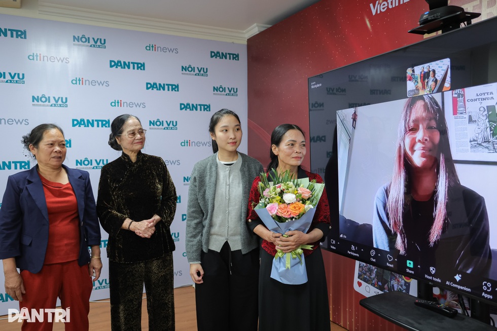 Mẹ công nhân Hà Nội đoàn tụ con gái Pháp sau 31 năm: Ngàn lần xin lỗi con - 7 Mẹ công nhân Hà Nội đoàn tụ con gái Pháp sau 31 năm: Ngàn lần xin lỗi con - 7