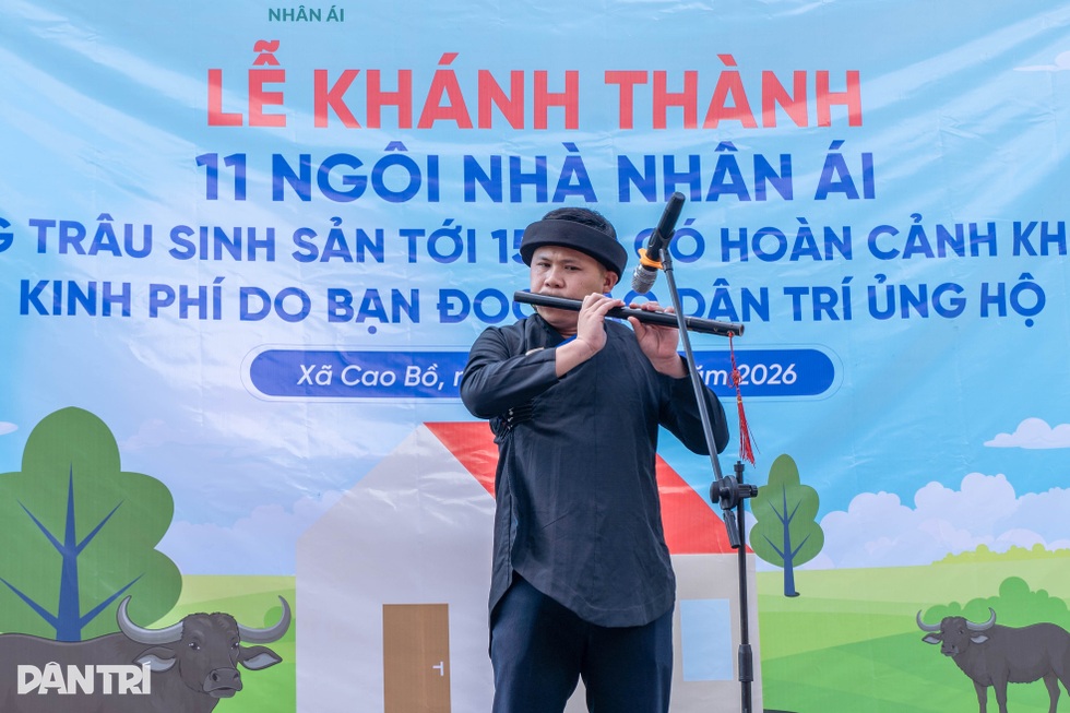 Bạn đọc Dân trí giúp 11 hộ ở “nóc nhà Đông Bắc” hiện thực hóa ước mơ - 12 Bạn đọc Dân trí giúp 11 hộ ở “nóc nhà Đông Bắc” hiện thực hóa ước mơ - 12