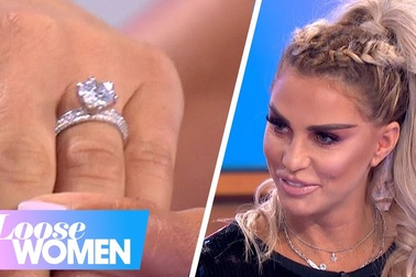Katie Price được bạn trai trẻ cầu hôn