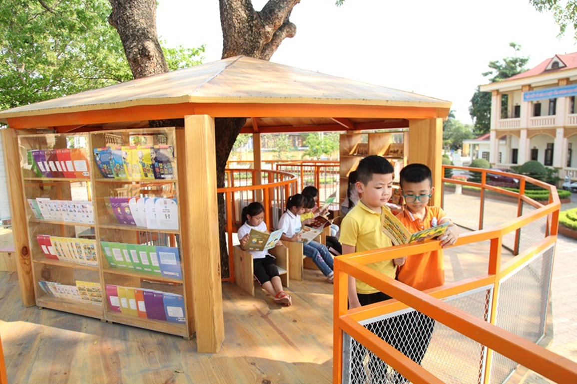 Thư viện mở gần gũi thiên nhiên khơi dậy hứng thú đọc sách cho học sinh - 3 Thư viện mở gần gũi thiên nhiên khơi dậy hứng thú đọc sách cho học sinh - 3