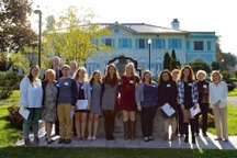 Bộ GD&ĐT đề nghị du học sinh bình tĩnh trước tin phải rời Mỹ nếu học online