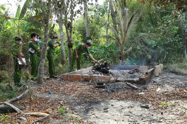 Hai người tử vong trong vụ án mạng, nghi hung thủ tự thiêu