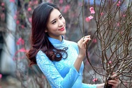 Nữ sinh trường Mỹ thuật nhớ về Tết Việt xưa