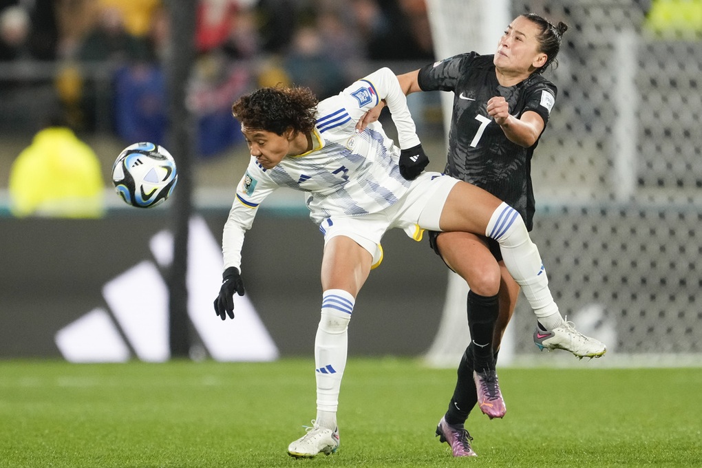 Báo Philippines bình luận về chiến thắng lịch sử của đội nhà ở World Cup - 3 Báo Philippines bình luận về chiến thắng lịch sử của đội nhà ở World Cup - 3