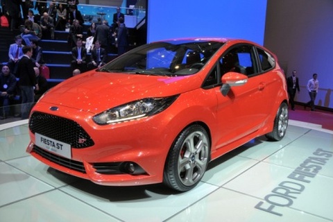 Ford Fiesta ST sẵn sàng nhập cuộc