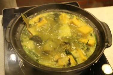 Bếp Ngon: Làm món cá om chuối đậu cùng NTK Đỗ Trịnh Hoài Nam