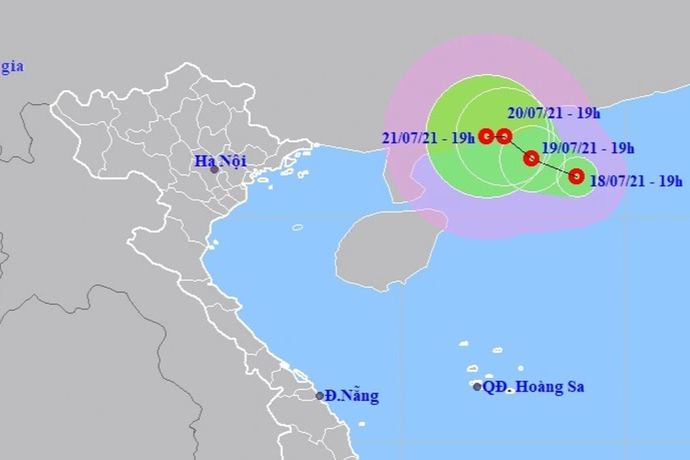 Biển Đông xuất hiện áp thấp nhiệt đới, cảnh báo thời tiết nguy hiểm - 1 Biển Đông xuất hiện áp thấp nhiệt đới, cảnh báo thời tiết nguy hiểm - 1