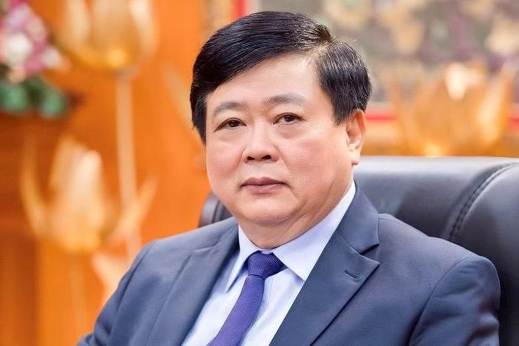 Ồn ào vinh danh nhà thơ thế giới: Danh xưng nhận vơ, không được công nhận - 2 Ồn ào vinh danh nhà thơ thế giới: Danh xưng nhận vơ, không được công nhận - 2