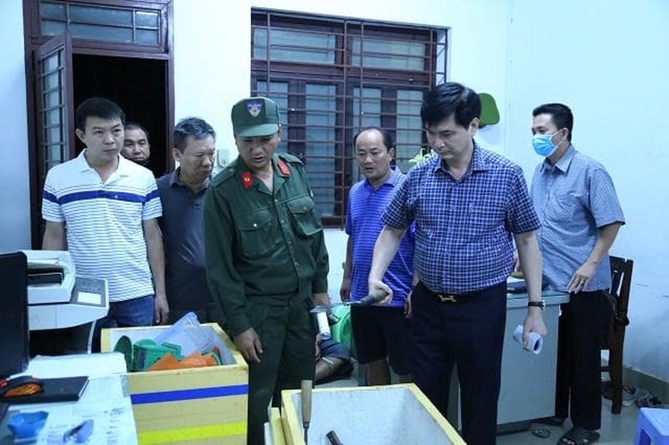 Bắt đối tượng cầm đầu sới bạc tiền tỷ ở Bình Dương - 3 Bắt đối tượng cầm đầu sới bạc tiền tỷ ở Bình Dương - 3