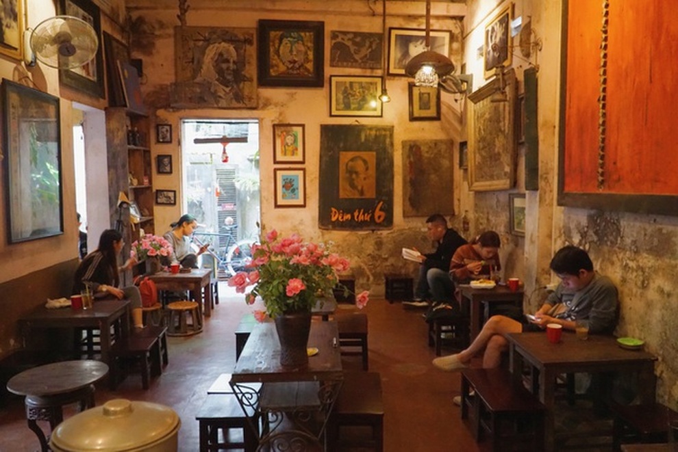 Một số gợi ý thiết kế quán cà phê mang phong cách hoài niệm, xưa cũ - 1