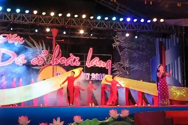 Nghệ sĩ Phượng Loan với bài vọng cổ "Qua Gành Hào nghe điệu hoài lang".