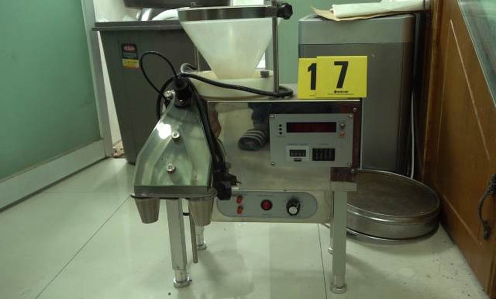 Triệt phá hang ổ sản xuất ma túy từ châu Âu do Trí Cá Voi cầm đầu - 3 Triệt phá hang ổ sản xuất ma túy từ châu Âu do Trí Cá Voi cầm đầu - 3