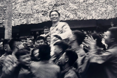 Trưng bày nhiều tư liệu ảnh quý về Chiến thắng Điện Biên Phủ