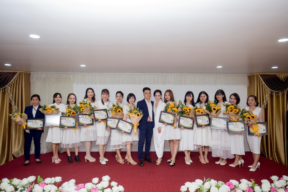 Ngũ cốc Túc Mạch: Ra mắt sản phẩm mệnh danh là vàng lỏng trong dinh dưỡng - 4 Ngũ cốc Túc Mạch: Ra mắt sản phẩm mệnh danh là vàng lỏng trong dinh dưỡng - 4