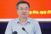 Ông Nguyễn Thanh Nghị kiểm tra việc chuẩn bị Đại hội phường Bình Hưng Hòa