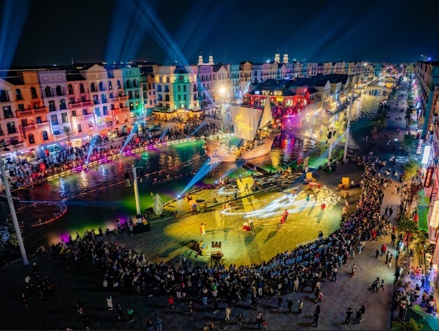 جراند وورلد: مكان جديد للمواعدة للشباب في 8 - 2 مارس Grand World: Chốn hẹn hò mới của giới trẻ dịp 8/3  - 2