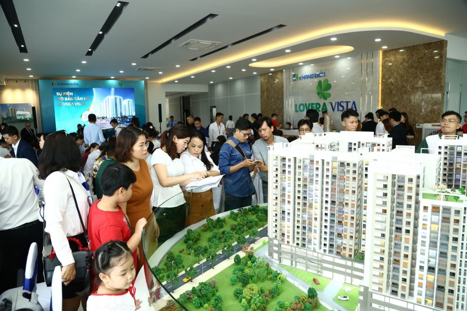 Lovera Vista mở bán 200 căn 3 phòng ngủ tại các Block 2 mặt tiền tuyệt đẹp - 1 Lovera Vista mở bán 200 căn 3 phòng ngủ tại các Block 2 mặt tiền tuyệt đẹp - 1
