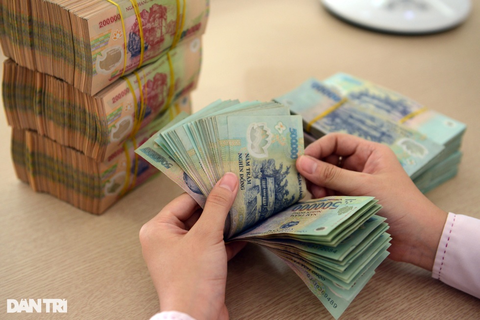 Khi số thu ngân sách vượt gần 20% dự toán - 1