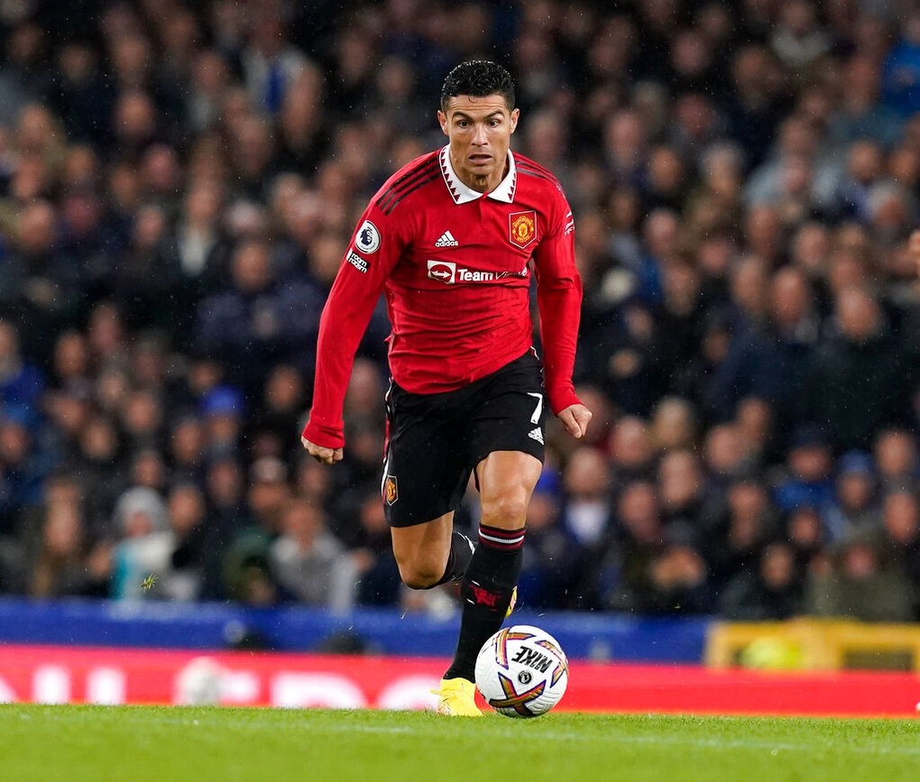 C.Ronaldo tụt giá thê thảm trên thị trường chuyển nhượng - 1 C.Ronaldo tụt giá thê thảm trên thị trường chuyển nhượng - 1