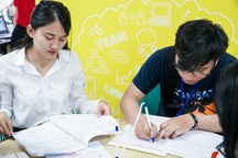 Thí sinh đổ xô chọn ngành thu nhập cao