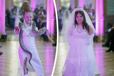 Ngỡ ngàng “Show Thời trang Người lùn Quốc tế”