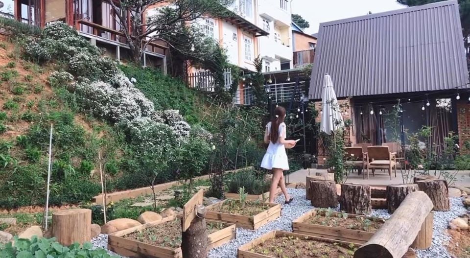 Midu “bỏ phố lên rừng” cách ly sau khi được giải oan tin đồn “sống hai mặt” - 8 Midu “bỏ phố lên rừng” cách ly sau khi được giải oan tin đồn “sống hai mặt” - 8