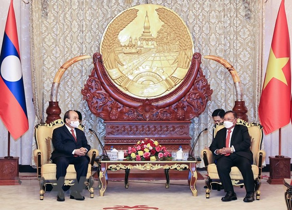 Chủ tịch nước Nguyễn Xuân Phúc hội kiến Thủ tướng Lào - 3 Chủ tịch nước Nguyễn Xuân Phúc hội kiến Thủ tướng Lào - 3