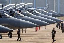 Mỹ đưa chiến đấu cơ F-15 đến châu Âu đề phòng Nga