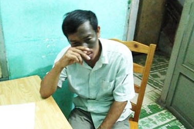 Khởi tố người đàn ông tạt a xít khiến 4 người bị bỏng