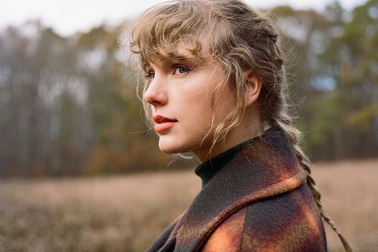 Taylor Swift bất ngờ mặc váy cô dâu, "tung" album thứ 9