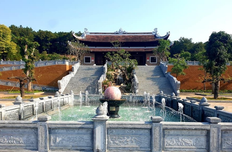 Thủ tướng cắt băng khánh thành đền thờ gia tiên Chủ tịch Hồ Chí Minh - 4 Thủ tướng cắt băng khánh thành đền thờ gia tiên Chủ tịch Hồ Chí Minh - 4