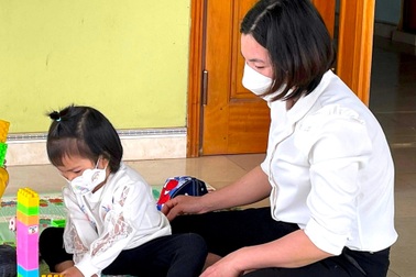 Người phụ nữ dân tộc Thổ ở Nghệ An dự Đại hội phụ nữ toàn quốc