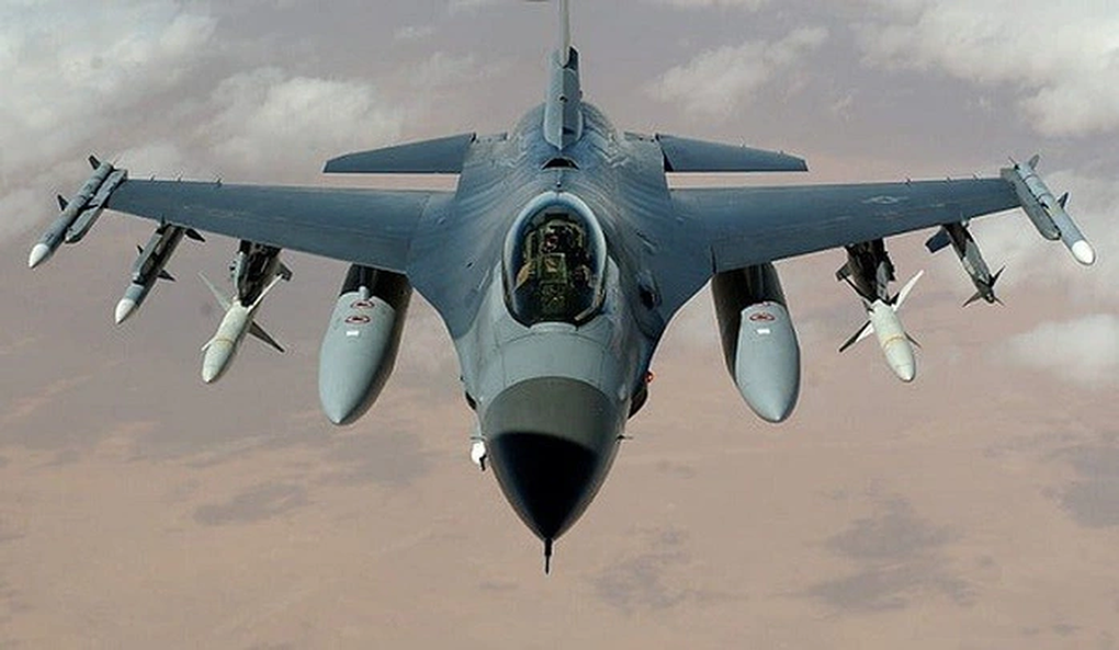 Báo Mỹ: Máy bay F-16 Ukraine rơi, phi công hàng đầu thiệt mạng | Báo Dân trí