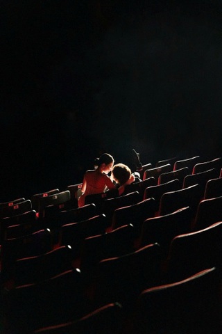 Đình Tú và Ngọc Huyền chụp ảnh cưới tại Nhà hát Kịch Hà Nội - 8