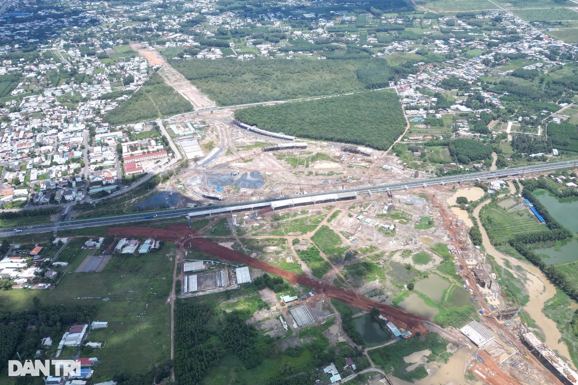 Nơi thành hình, chỗ ngổn ngang tại cao tốc Biên Hòa - Vũng Tàu - 13 Nơi thành hình, chỗ ngổn ngang tại cao tốc Biên Hòa - Vũng Tàu - 13