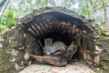 Hình tượng hổ uy phong ở di tích, đền đài đất cố đô Huế