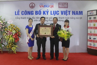 Công bố kỷ lục cổng thanh toán QR đầu tiên tại Việt Nam