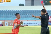 SHB Đà Nẵng thắng CLB Quảng Nam dù thiếu người, SL Nghệ An đánh bại Hà Tĩnh