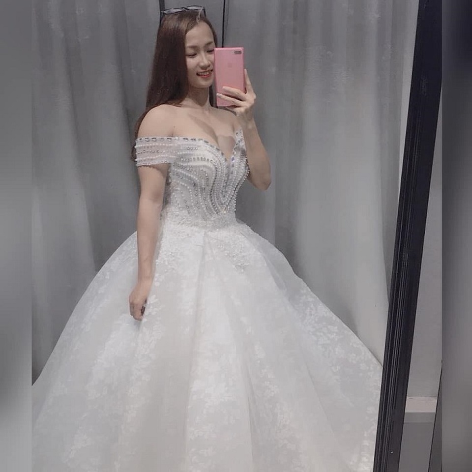 Hot girl răng khểnh đáng yêu sở hữu cơ bắp cuồn cuộn - 9 Hot girl răng khểnh đáng yêu sở hữu cơ bắp cuồn cuộn - 9
