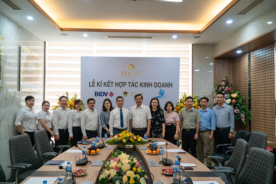 Tập đoàn Việt Mỹ tổ chức Lễ ký kết hợp tác kinh doanh phát triển dự án Ivory Villas Resort - 3 Tập đoàn Việt Mỹ tổ chức Lễ ký kết hợp tác kinh doanh phát triển dự án Ivory Villas Resort - 3