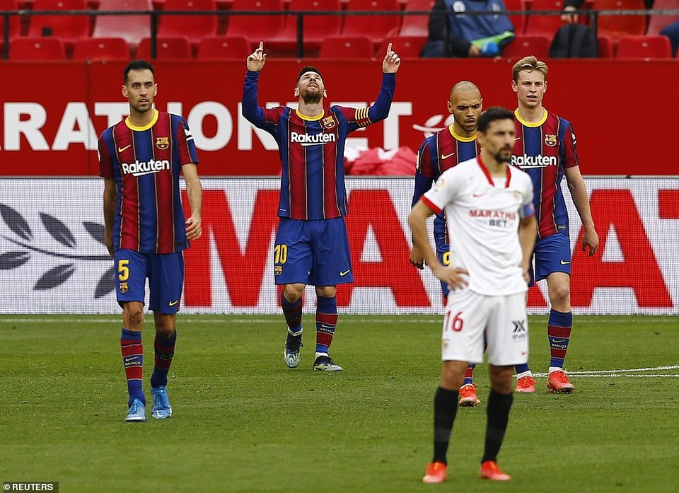 Messi tỏa sáng, Barcelona đánh bại Sevilla và soán ngôi Real Madrid - 6 Messi tỏa sáng, Barcelona đánh bại Sevilla và soán ngôi Real Madrid - 6