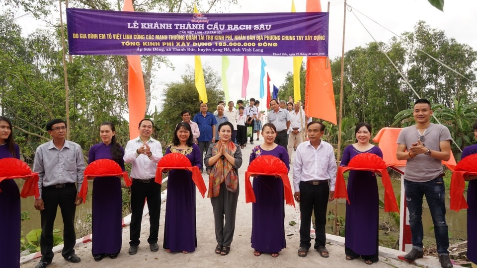 Sống là cho đâu chỉ nhận riêng mình! - 1