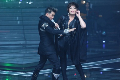 Thí sinh The Voice đồng loạt xuất hiện trong liveshow Mr Đàm