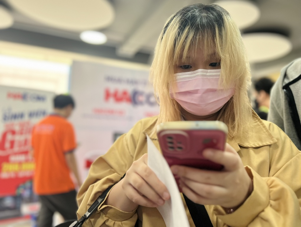 Nhân sự biến động kinh khủng, ngành kiến trúc, xây dựng mong khó ló vàng - 2 Nhân sự biến động kinh khủng, ngành kiến trúc, xây dựng mong khó ló vàng - 2
