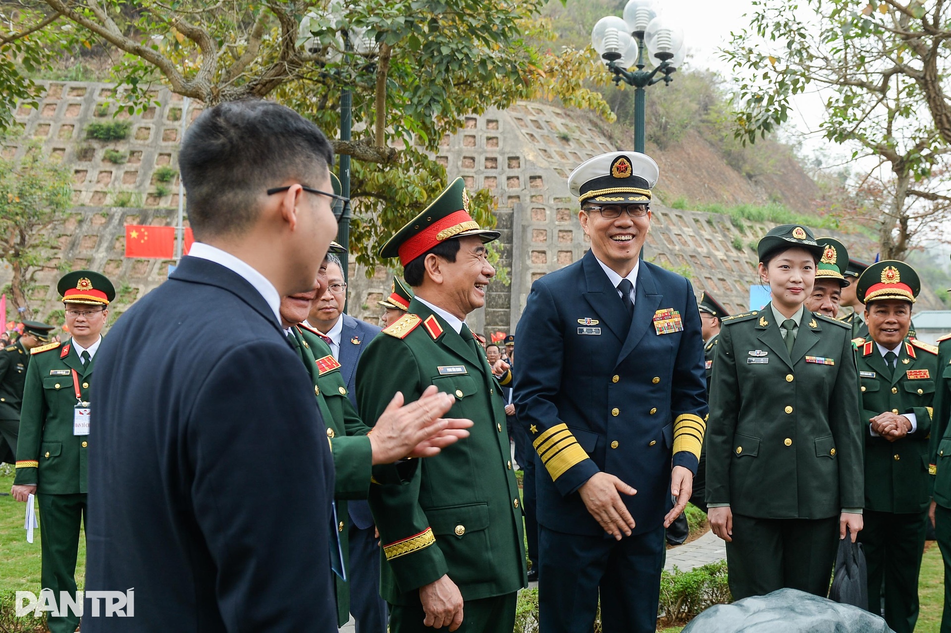 Những hoạt động giao lưu của Bộ trưởng Quốc phòng Trung Quốc tại Việt Nam - 6 Những hoạt động giao lưu của Bộ trưởng Quốc phòng Trung Quốc tại Việt Nam - 6